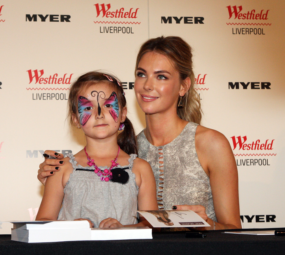 Jennifer Hawkins Jennifer Hawkins Opens Myer Liverpool; Ho… Flickr