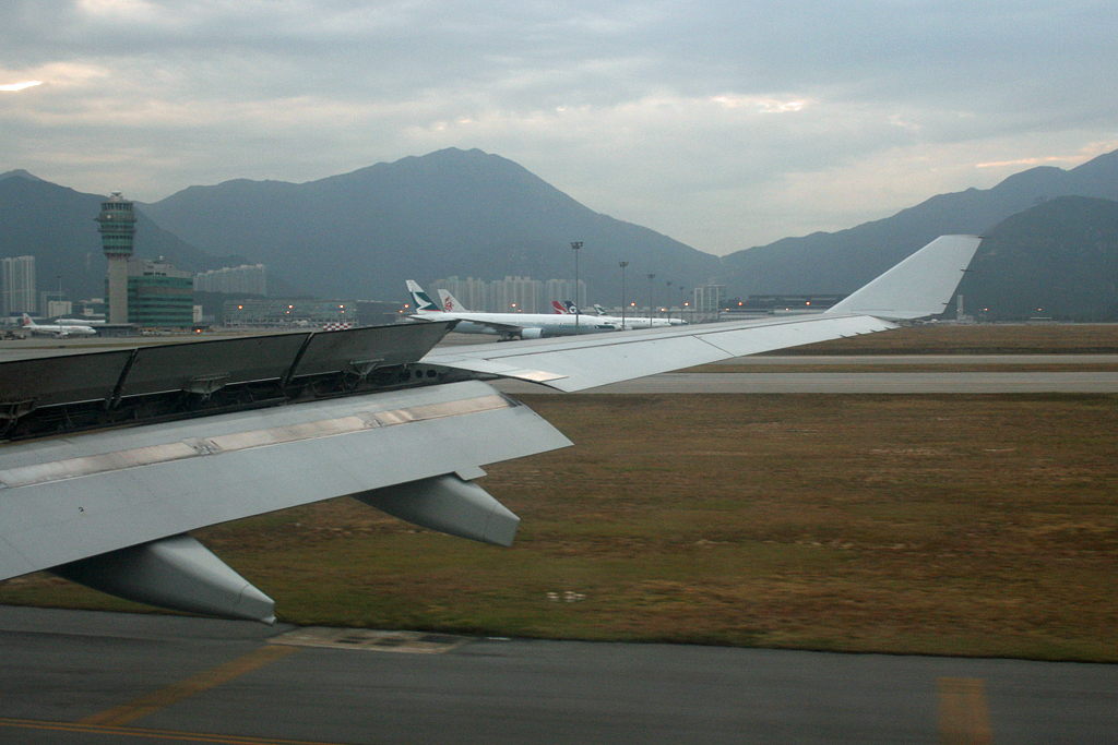 435. Arrival into HKG pole_hill_sid Flickr