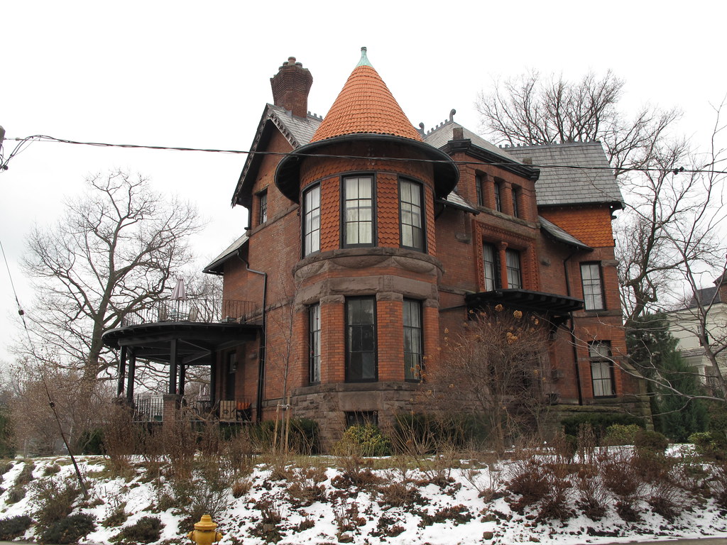 49 McKenzie Ave 49 McKenzie Ave, Toronto. By Charles J. Gi… Flickr