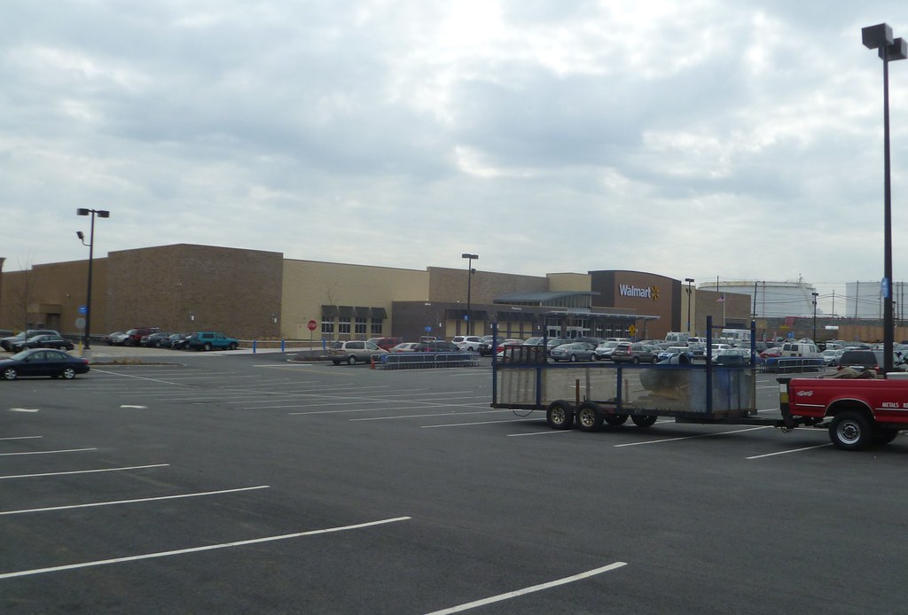 Walmart Supercenter 5867 Bayonne, NJ R36 Coach Flickr