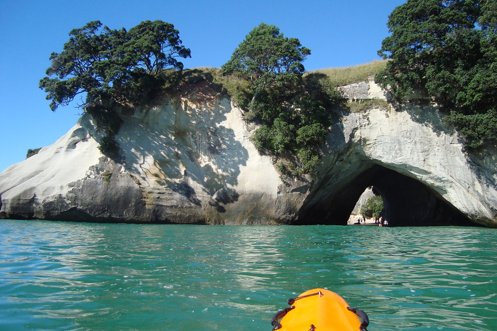 Cathedral cave from sea kayak Seakayaking from Hahei, Ne… Flickr