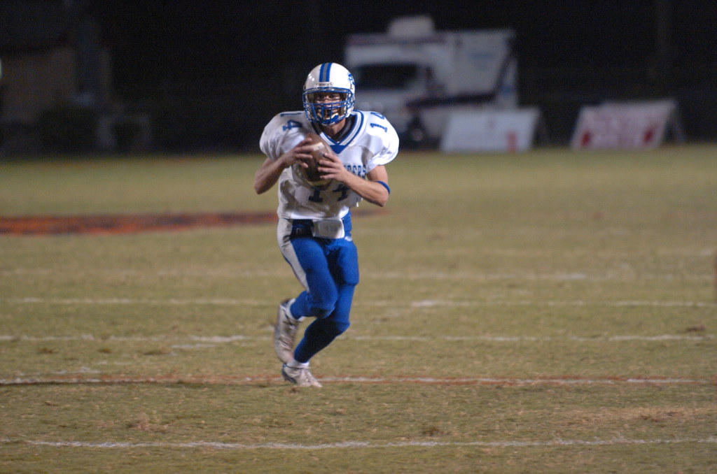 Bentonville Vs. Rogers football Daily Record photograph by… Flickr