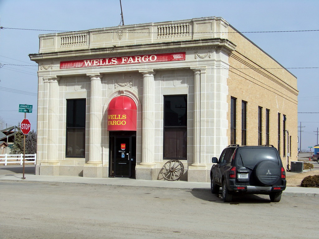 MT12c58 Wells Fargo Bank in Big Sandy MT Wells Fargo bank … Flickr