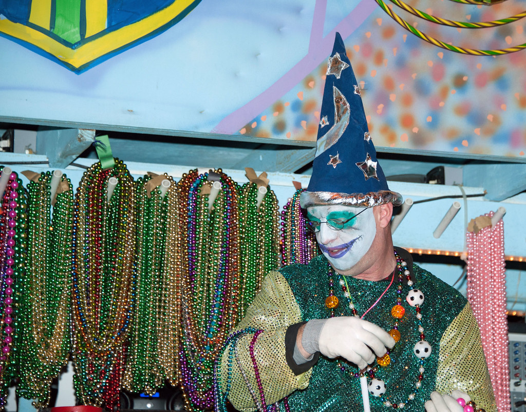 2012 Rio Krewe, Lafayette Mardi Gras, Feb 11 (31 of 44) Flickr