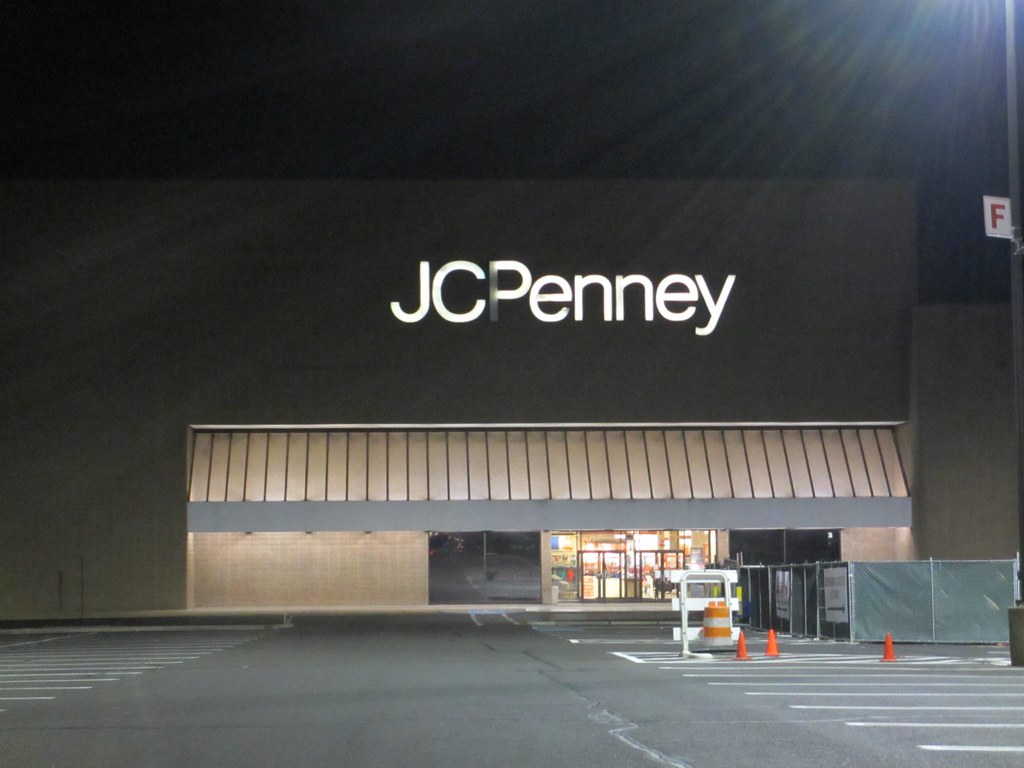 JCPenney (Quaker Bridge Mall) a photo on Flickriver