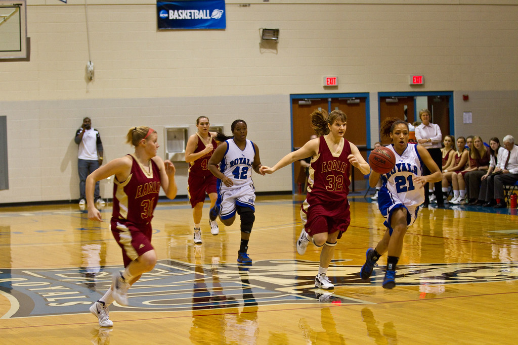 Women's Basketball Photo by Cody Troyer Eastern Mennonite