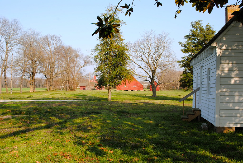 Governor Ross Mansion, Seaford, DE Out buildings on the gr… Flickr