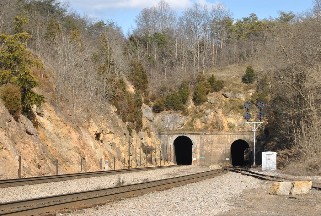 MONTGOMERY TUNNEL Montgomery Tunnel just off of Dent Hill … Flickr