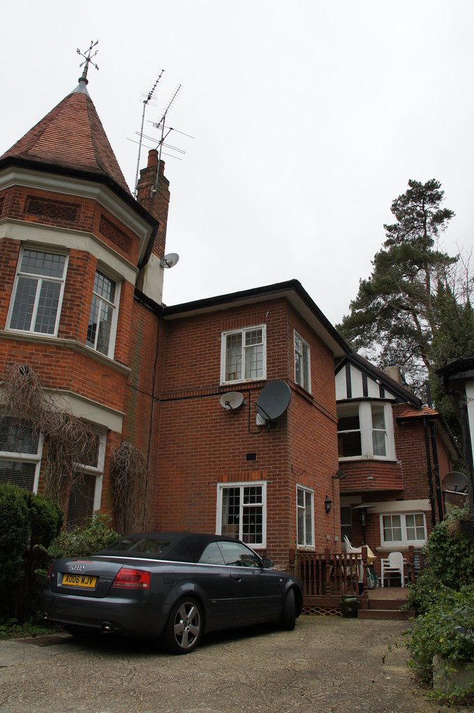 Carisbrooke House, 36 Studland Road, Westbourne, Bournemou… Flickr