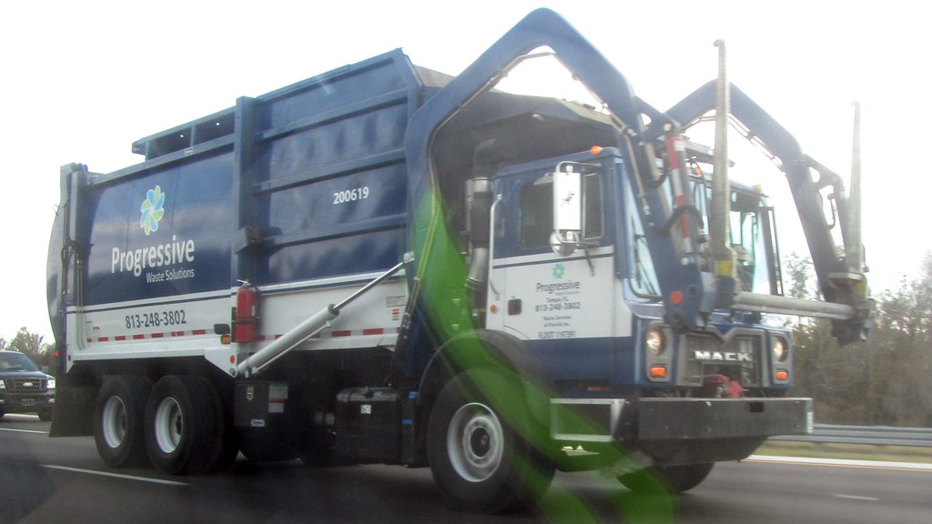 Progressive Waste Solutions Mack MRU / EZ Pack Hercules… Flickr