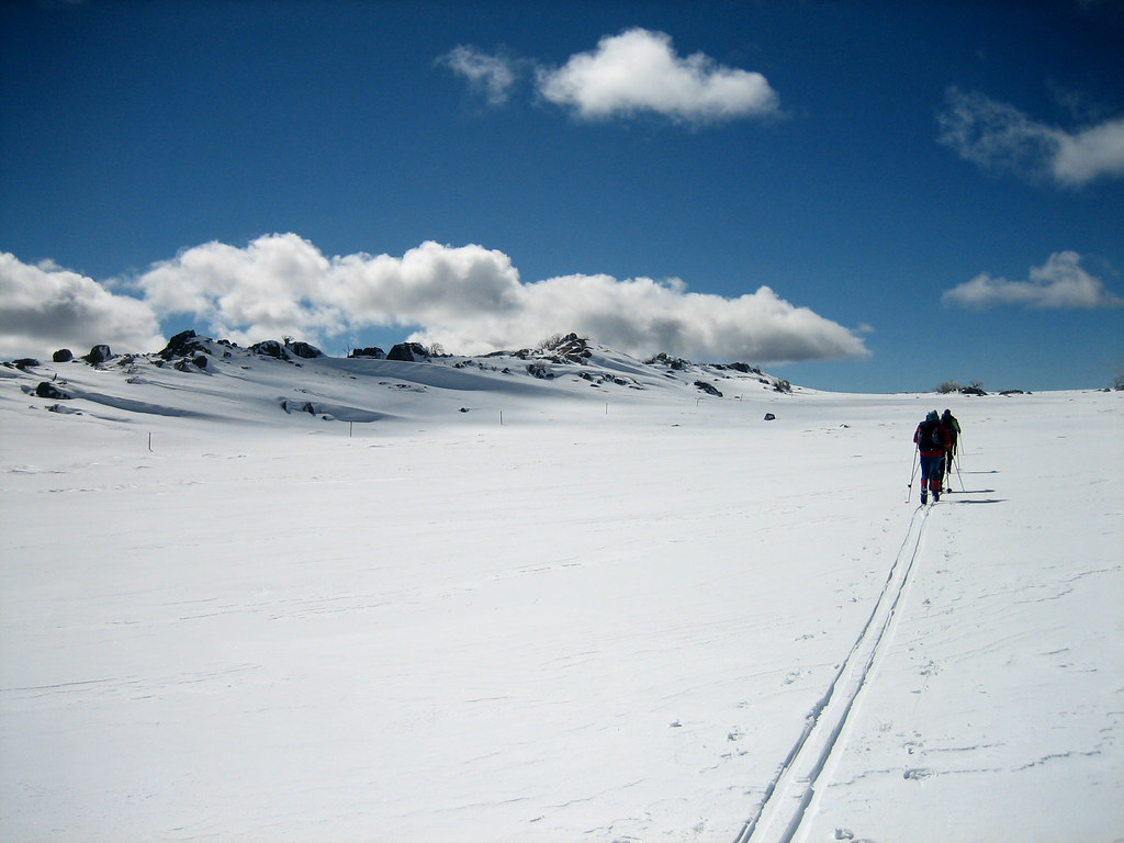 Cross country skiiing from Perisher to Dainers Gap, Kosciu… Flickr