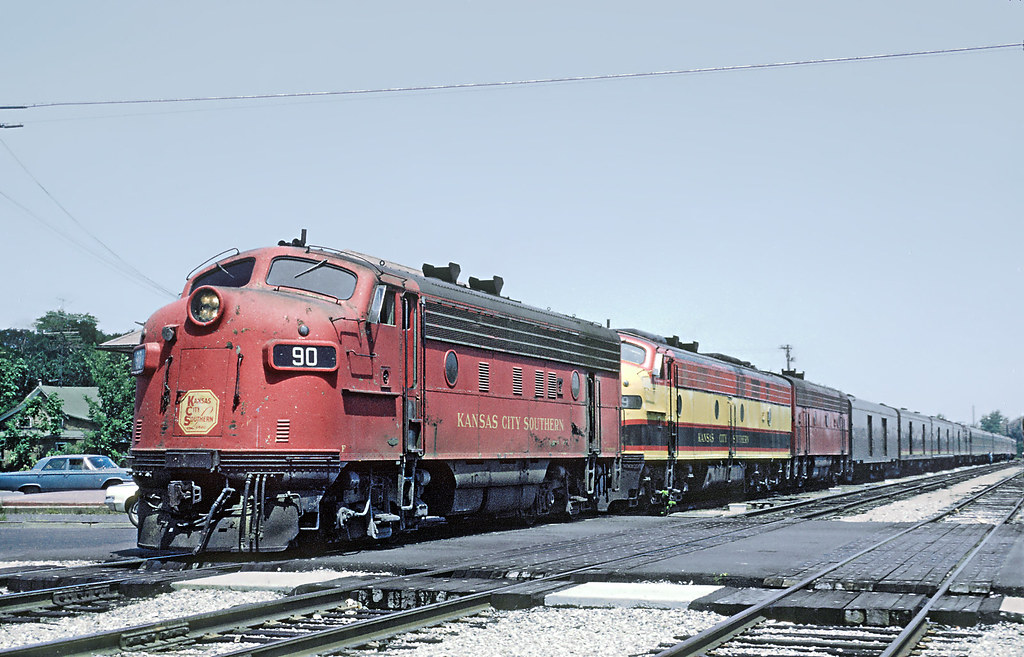 Kansas City Southern Train Time at Pittsburg, KS 3 Phot… Flickr