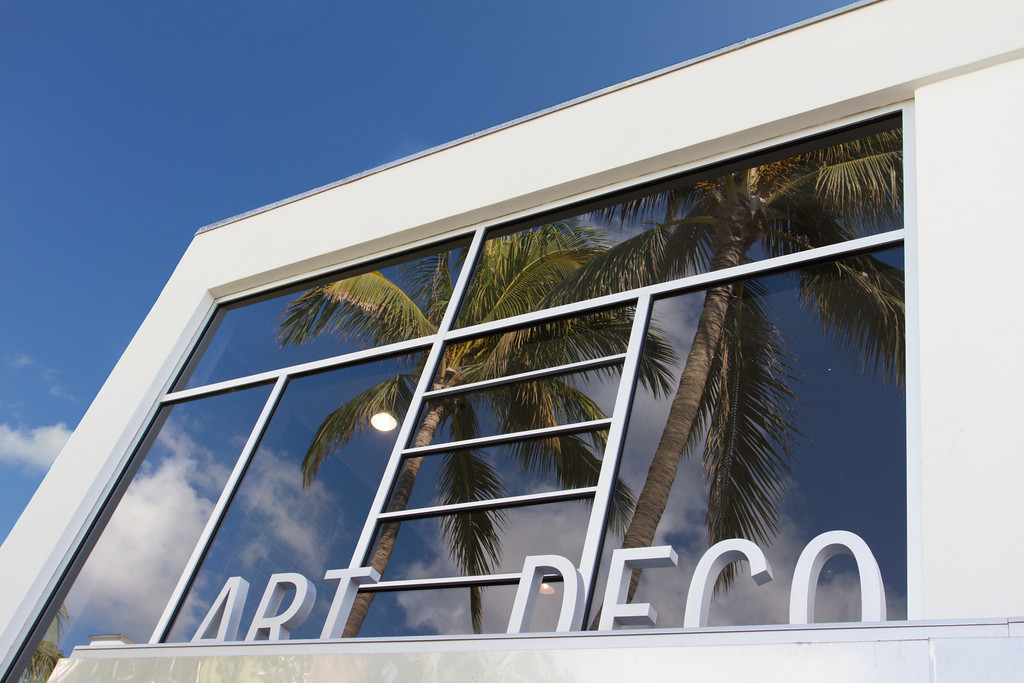 Art Deco The Miami Beach art deco center Thomas Soddemann