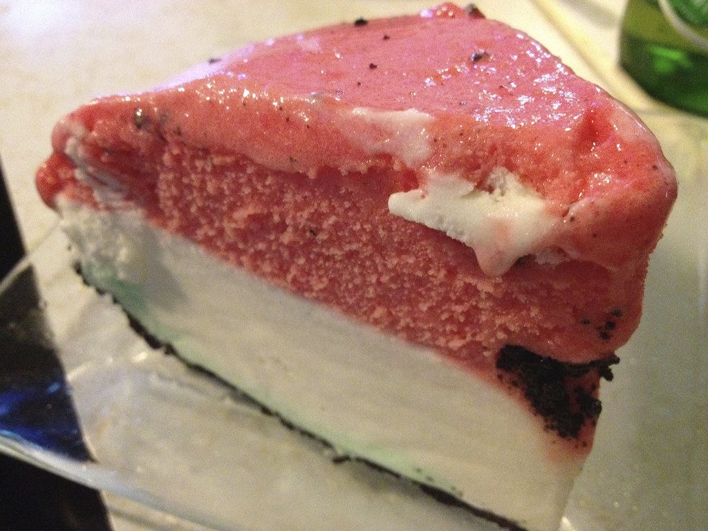 Kaimuki Grill A foodie meetup at Kaimuki Grill with Anthon… Flickr