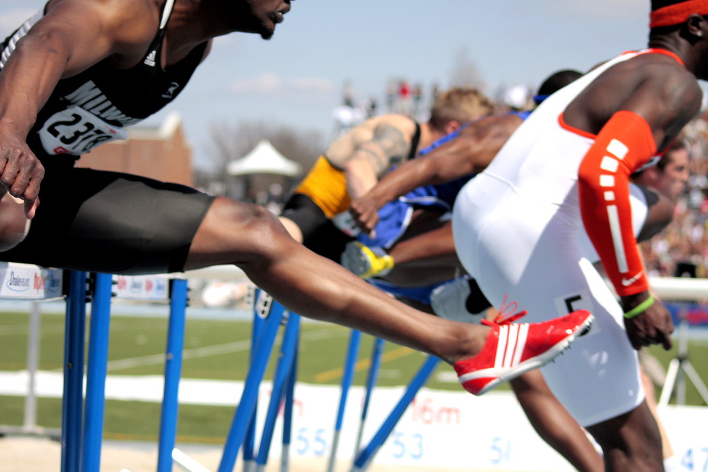 2013 Drake Relays Closeup to the 110m hurdles. Photos fro… Flickr