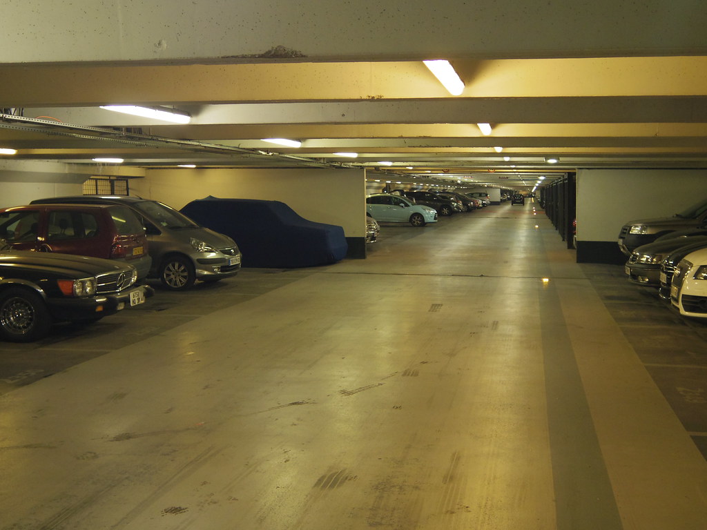 Parking Foch 24 avril 2013 (Paris) Padicha Flickr