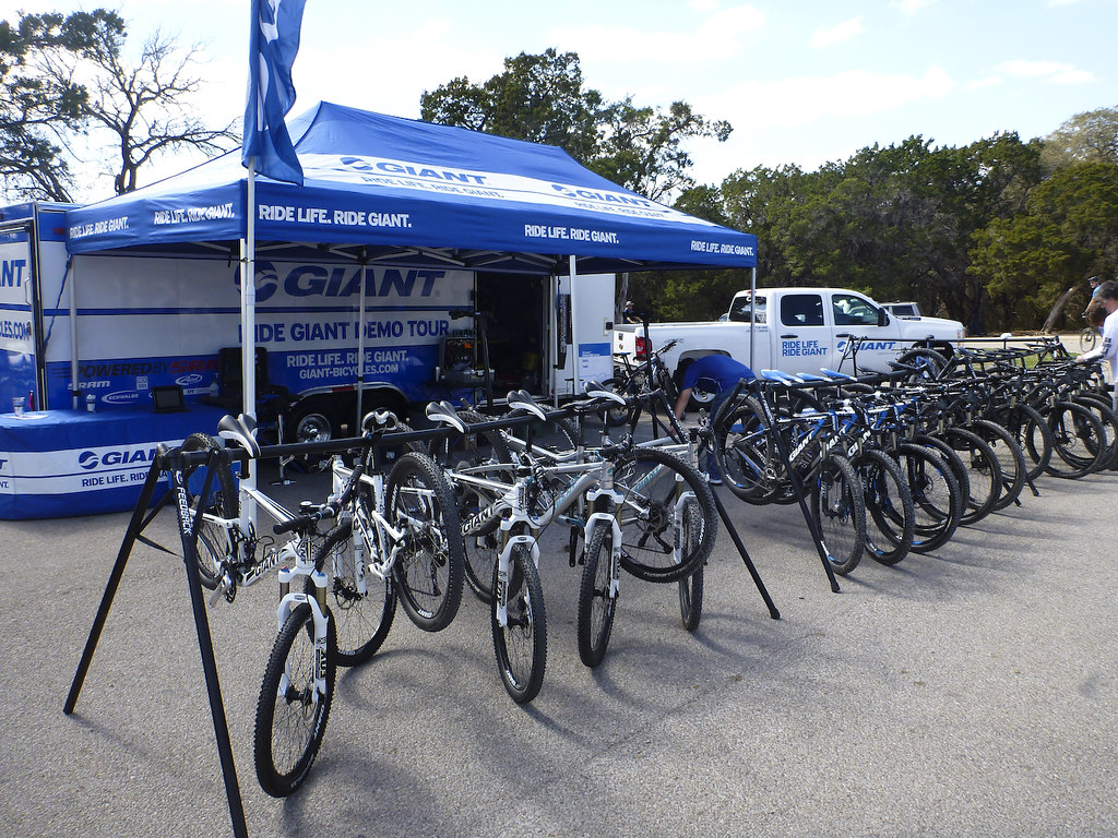 Giant Bikes Giant Bikes were at the park for a demo day, b… Flickr