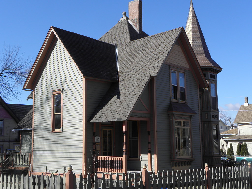 Elgin Historic District Elgin Historic District, Elgin, IL… Flickr