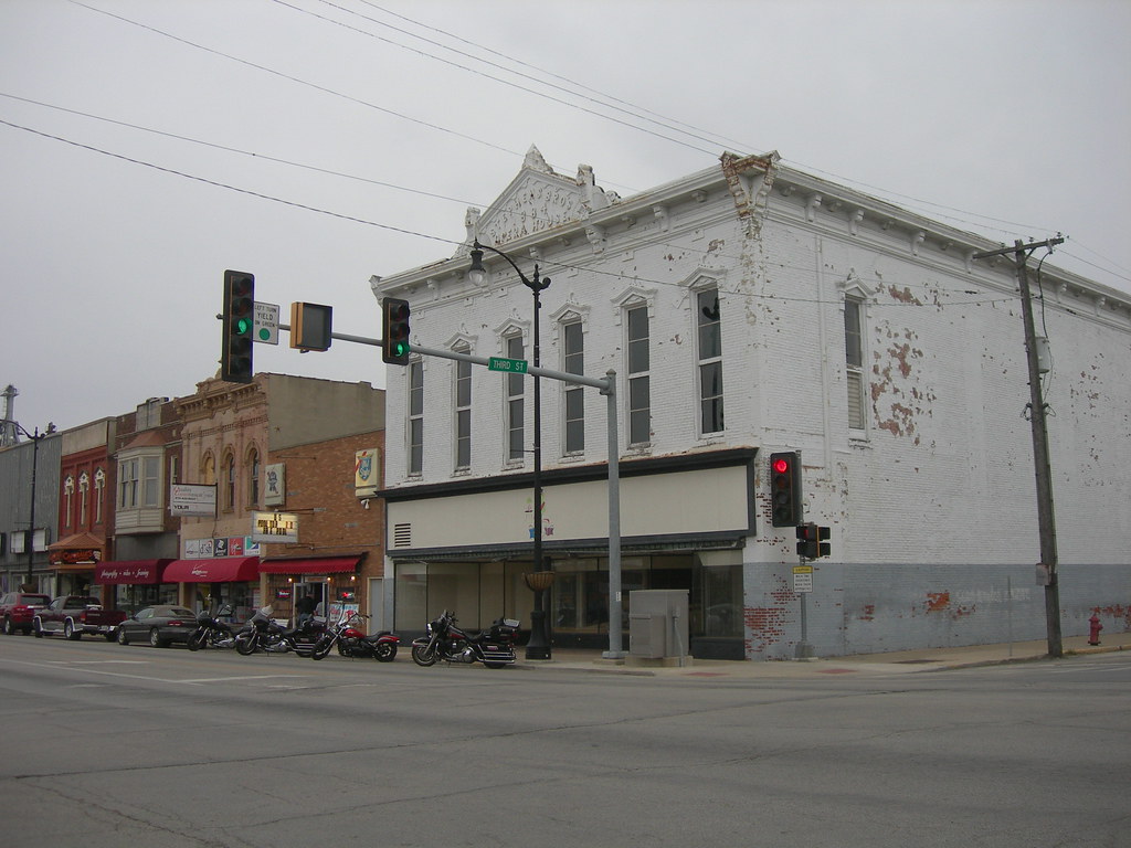 (Old) Stephens Brothers Opera House Watseka, Illinois Cons… Flickr