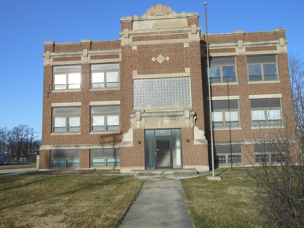 031012 North Main Street SchoolMarion, Ohio (1) Aaron Turner Flickr