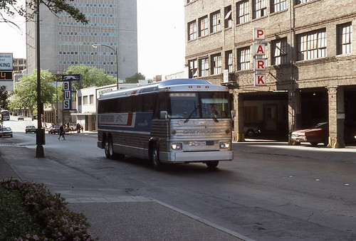 Greyhound 2227 San Antonio Tx 31975 mb mbernero Flickr