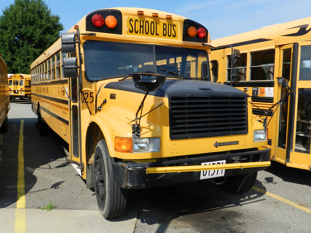 DSCN5085 Field Local Schools 025 1996 AmTran Internation… Flickr