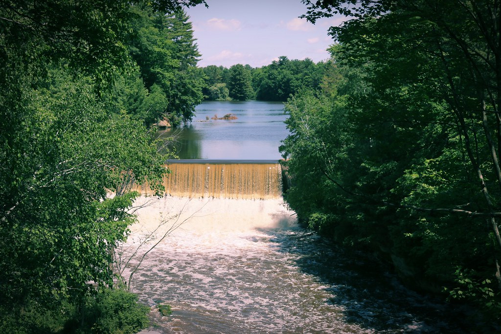 Glenn Loch Dam, 2016 From Irvine Park. Jib Flickr