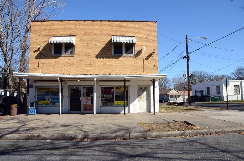 Beltran Grocery Hamilton NJ Corner of Berg Avenue and Re… Flickr