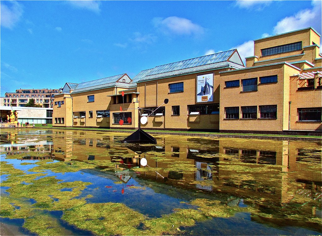 Alexander Calder in het Gemeente Museum Voor het eerst sin… Flickr