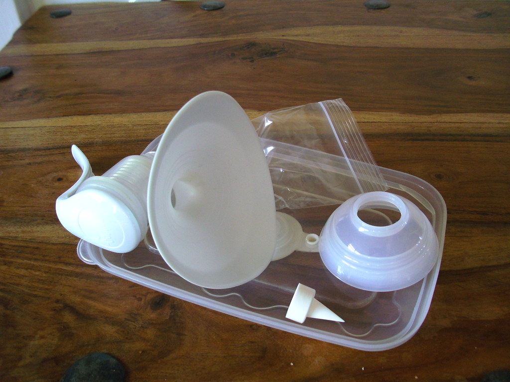 Breast pump Only used once For Sale £10 Nick Ballard Flickr