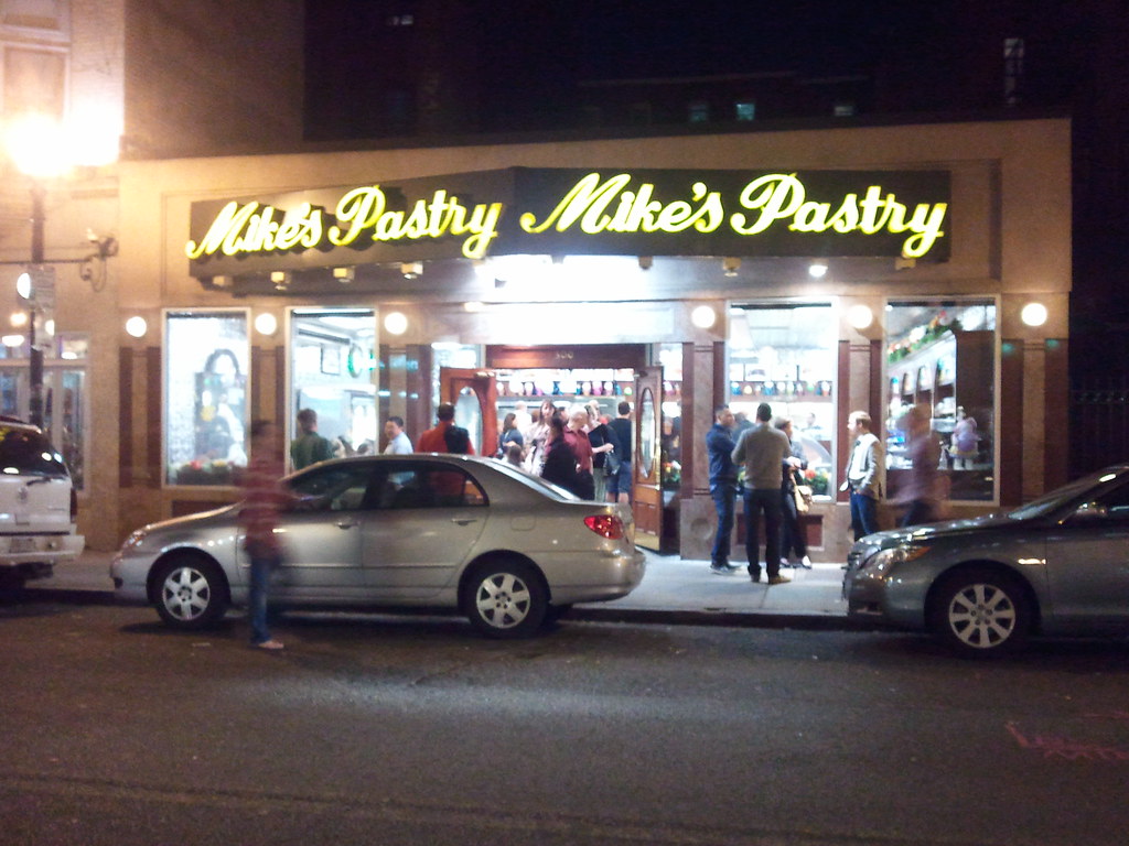 Mike's Pastry Boston Open since 1943, Mike and Mer… Flickr