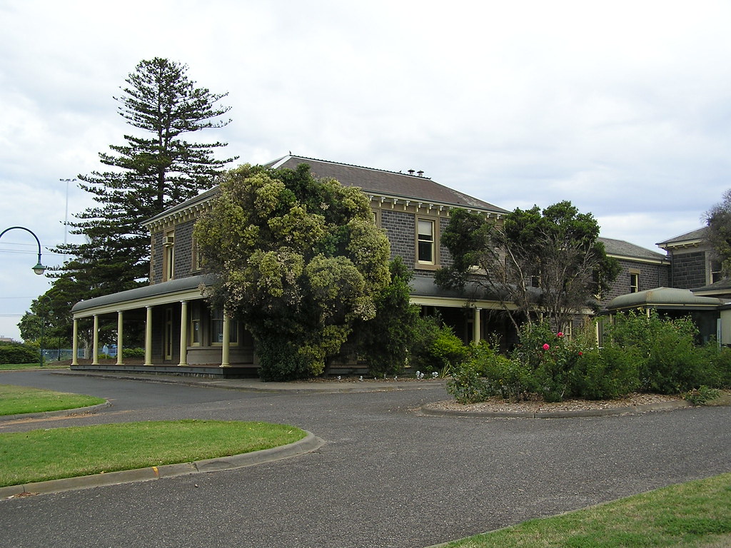 Feb. 19, 2012 Osborne House, Geelong, the first RAN Colle… Flickr
