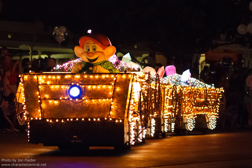 WDW Feb 2012 Main Street Electrical Parade Magic Kingdom… Flickr
