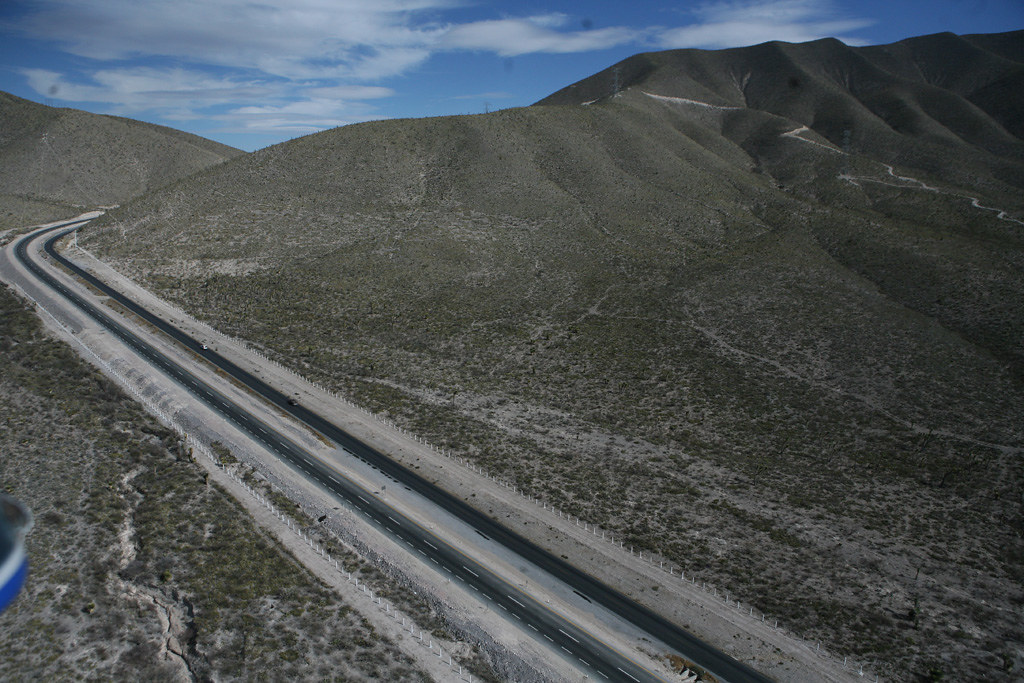 Modernización de carretera ZacatecasSaltillo, en benefici… Flickr