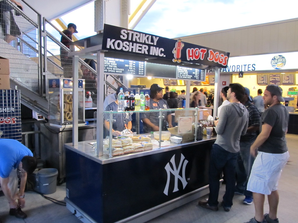 Yankee Stadium, 04/17/12 "Strictly Kosher" hot dog stand … Flickr