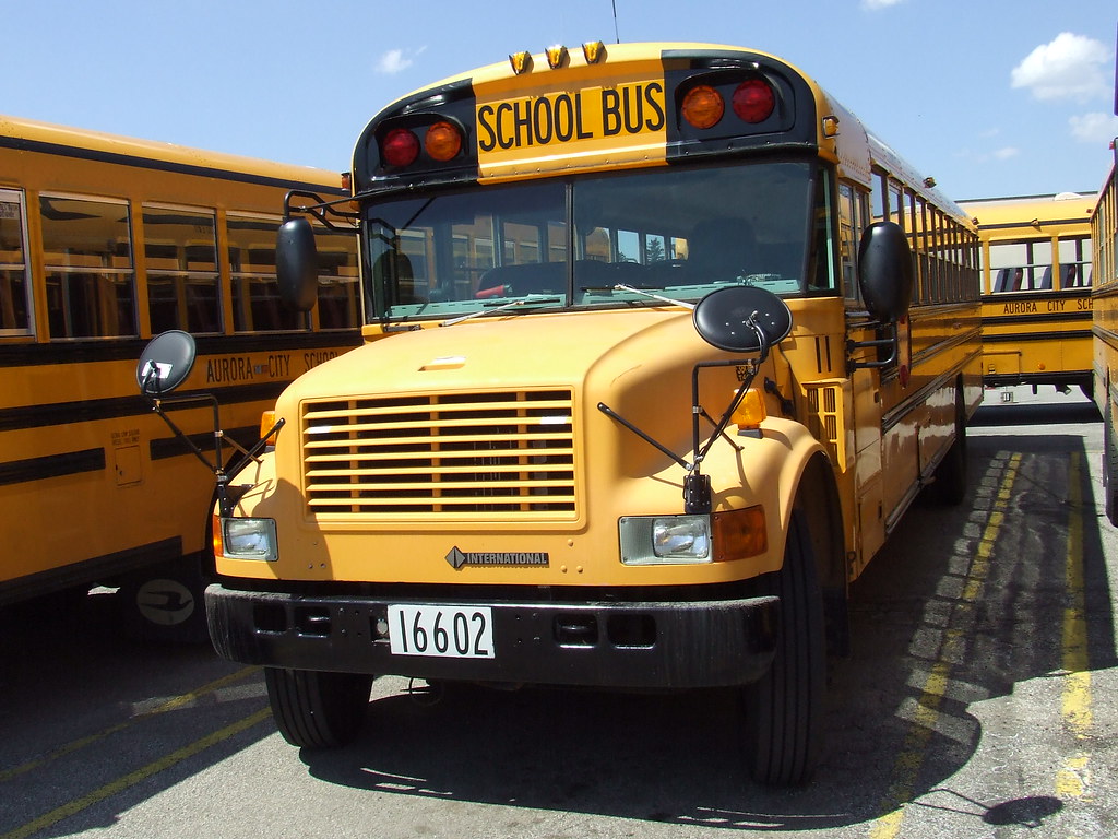 DSCF1120 Aurora City Schools 11 2003 Blue Bird Internati… Flickr