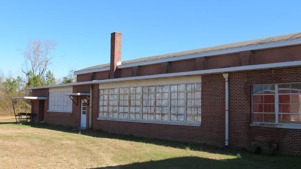 Lynchburg High School, Lee County Rebekah Dobrasko Flickr