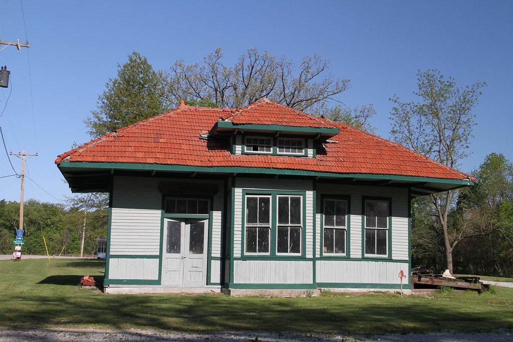 Funks Grove Illinois, RT 66, Train Depot, McLean County IL… Flickr