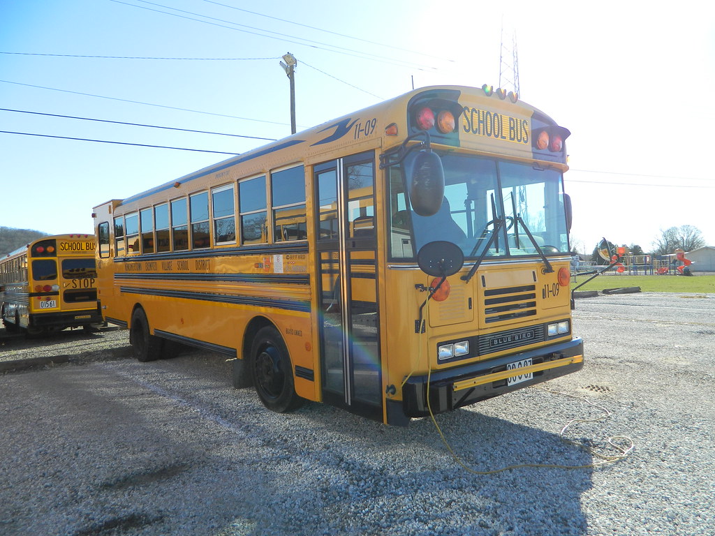 Exempted Village Schools 1109 (2) Cincinnati NKY Buses