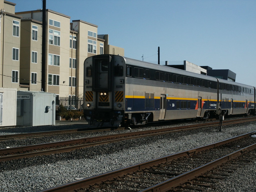 CDTX 6964 (Amtrak California Cab Car) in Emeryville, CA Flickr