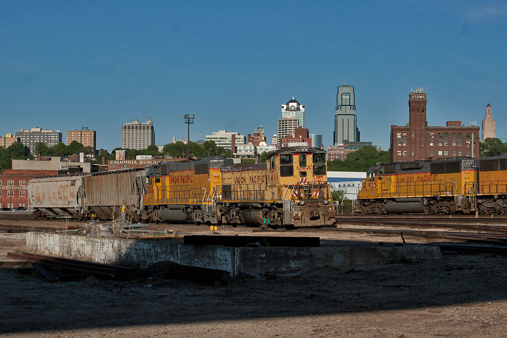 State Line Skyline Christy and I were up in Kansas City re… Flickr