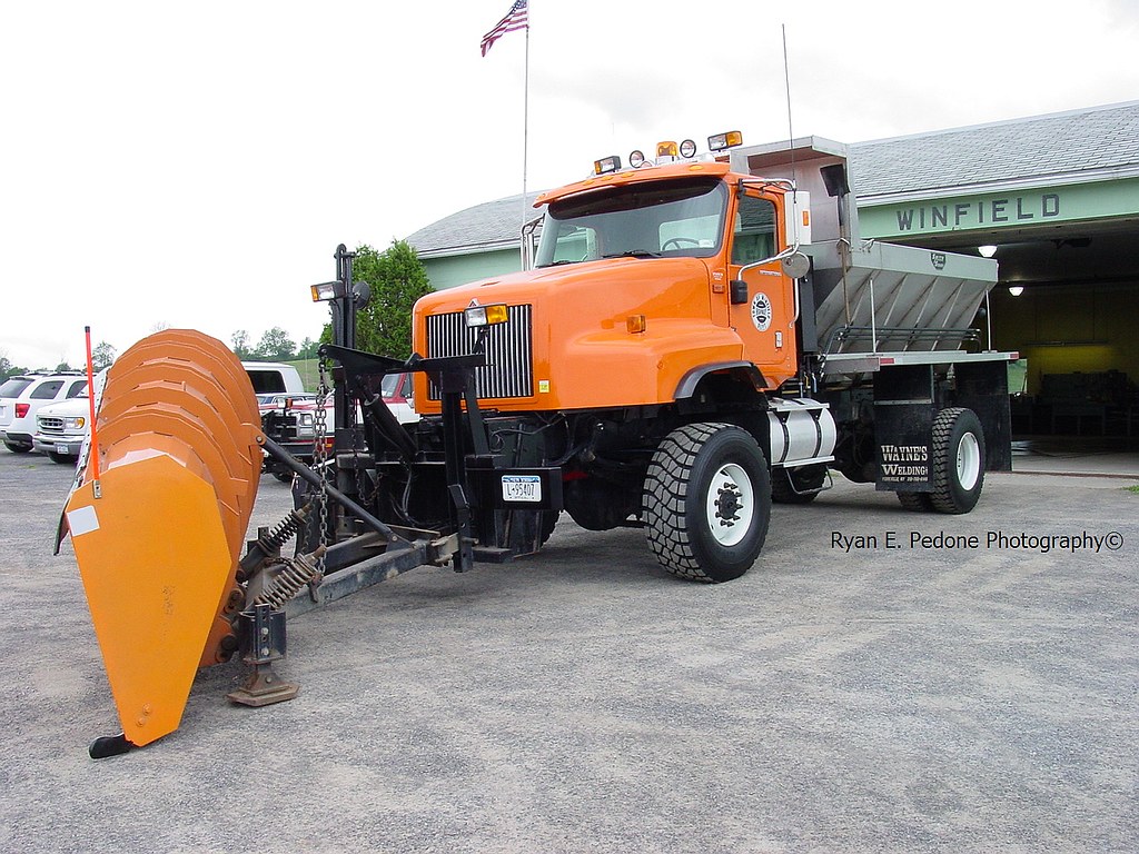 Town of Winfield International Paystar snow plow RyanP77 Flickr