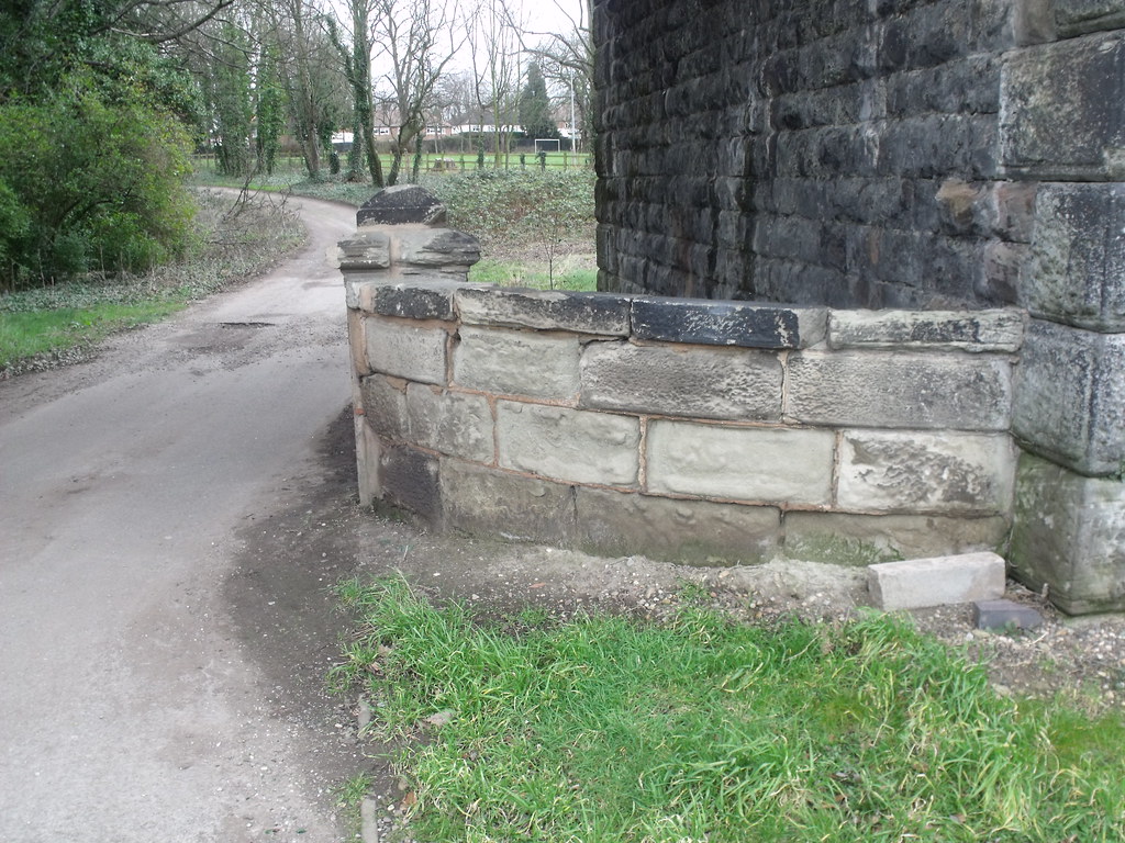 Bolehall Viaduct, Tamworth old stone walls (for Bole Hal… Flickr