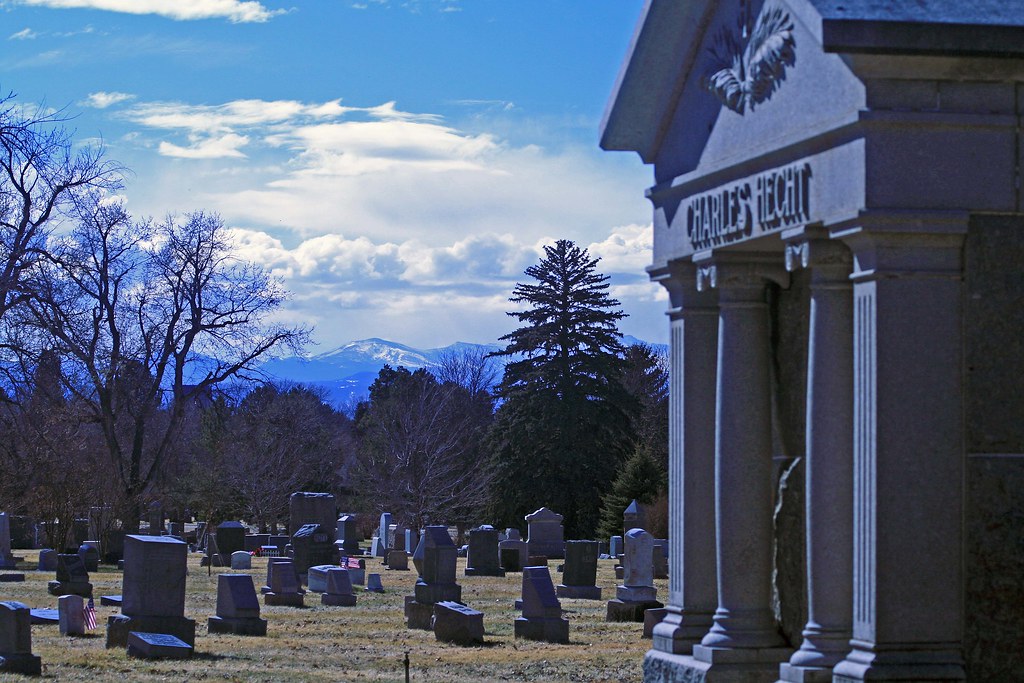 2012 03 10_Fairmount Cemetery_0029 PaulaCK913 Flickr