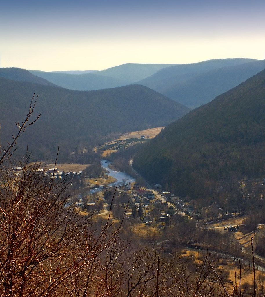 Creek Valley Lateday view from Band Rock Vista, … Flickr
