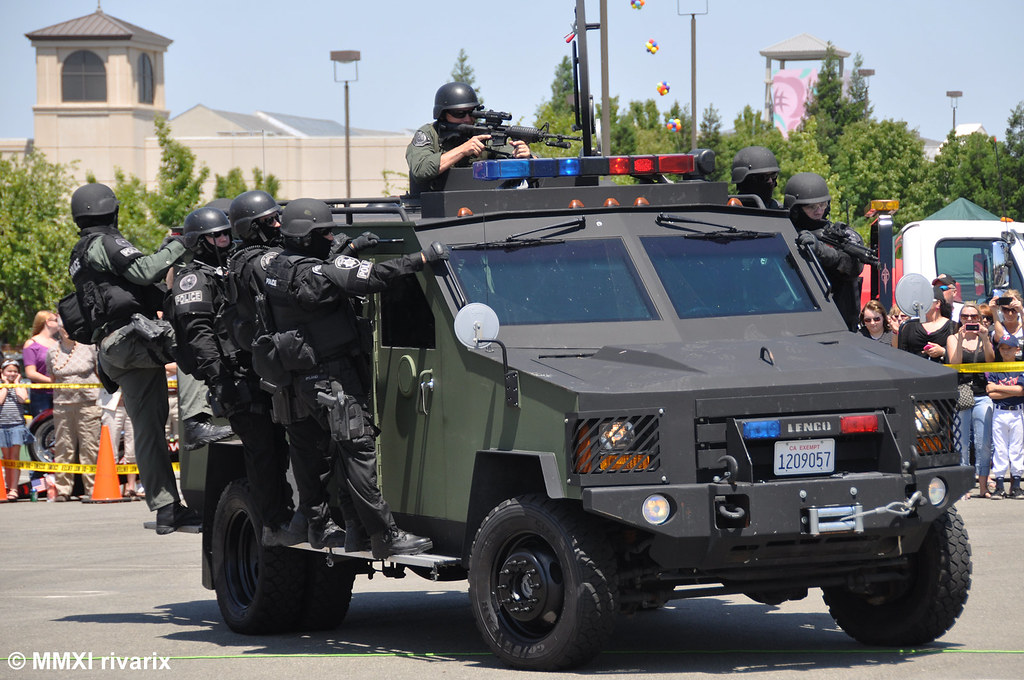 227 Roseville Safety Day Roseville PD Demonstration by R… Flickr