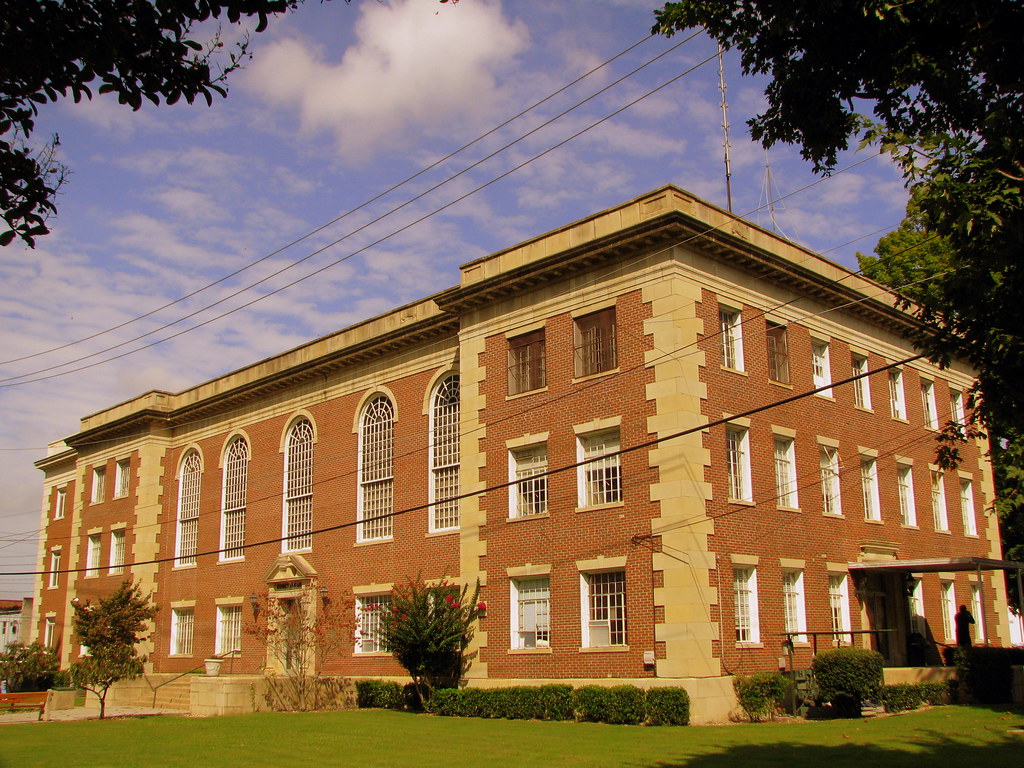 Cocke County Courthouse Newport, TN The Cocke County Cou… Flickr