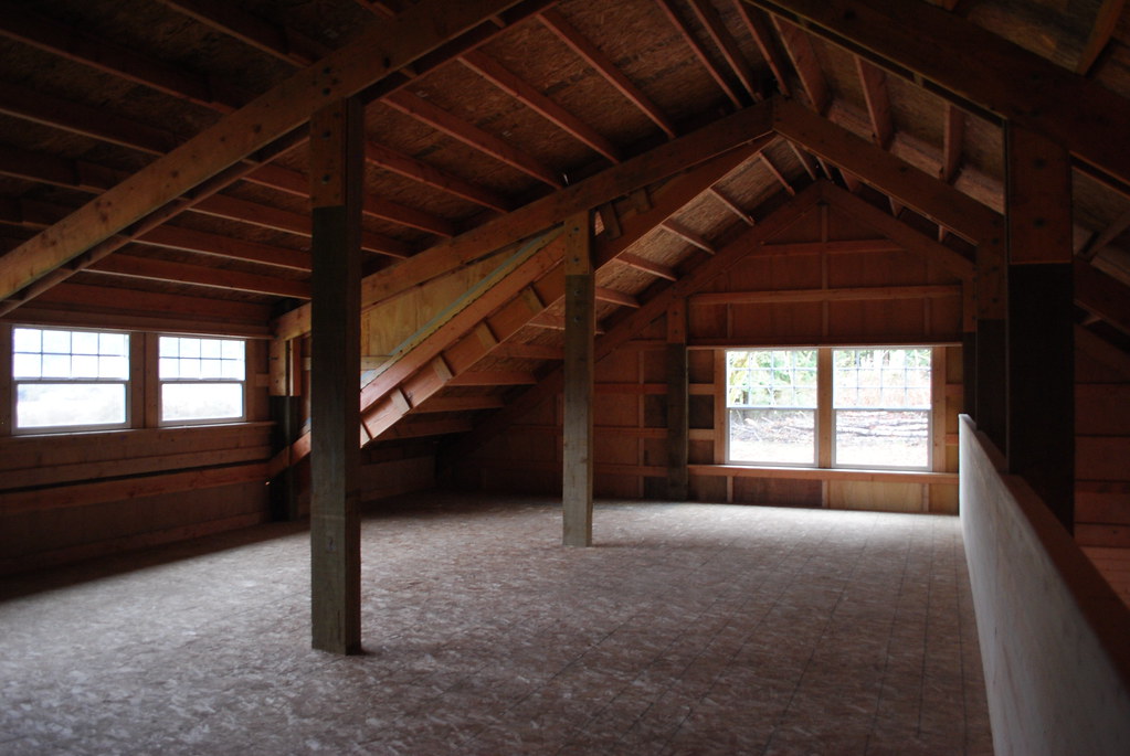 Redmond Horse Barn Creasey Log Homes