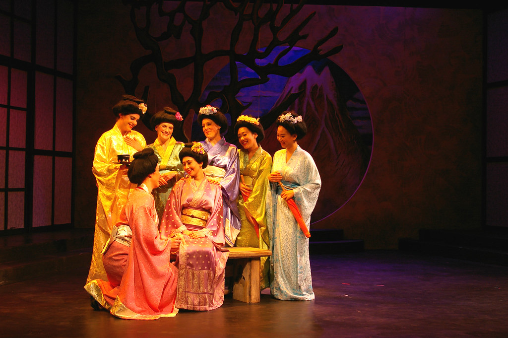 The Mikado 2014 The Mikado presented by Metro Theatre, Pho… Flickr