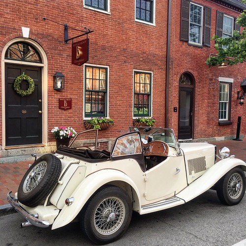 Vintage Car in Portsmouth, NH whatjesswore Flickr